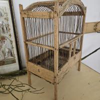 5 cage a oiseau beige